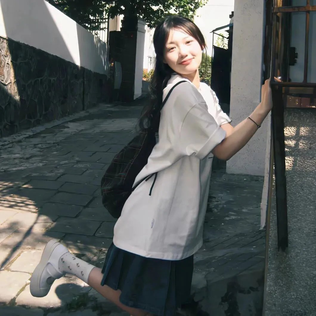 与梦妮卡度过的夏天